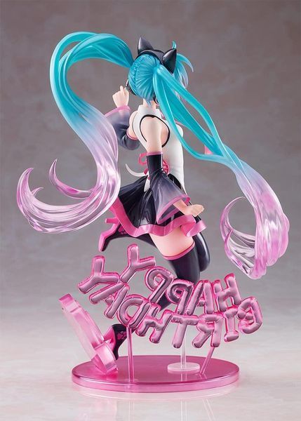 Фігурка Taito Vocaloid Hatsune Miku Happy Cat ver. Вокалоїд Хацуне Міку 23 см T V HM HC 23 T V HM HC 23 фото