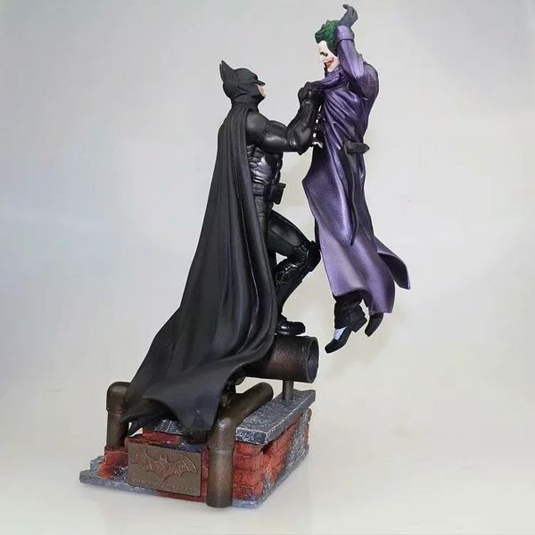 Фігурка ДС Бетмен DC Batman З джокером 28 см CH DC B 28 CH DC B 28 фото