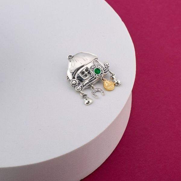 Брошь Хатка Emerald Gold 210-SG04-0217b фото