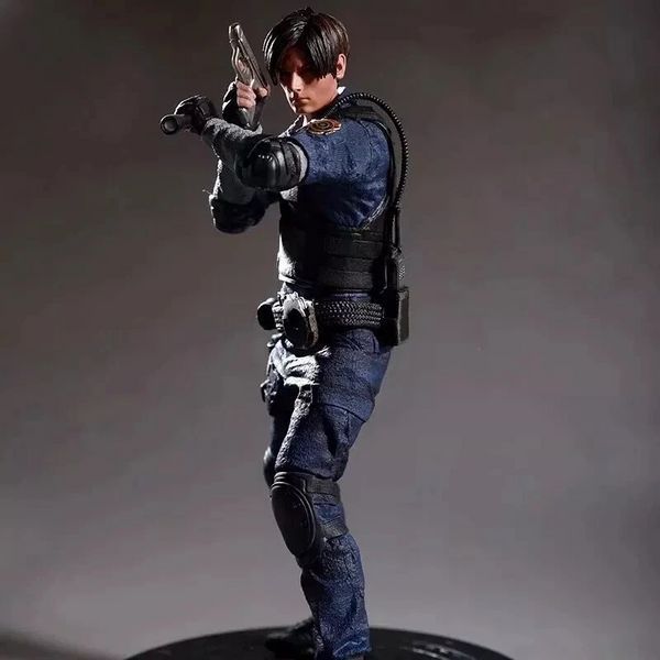 Фігурка Леон Скотт Кеннеді Обитель зла Resident Evil Leon S. Kennedy 32см CH RE LK 32 2792107186 фото