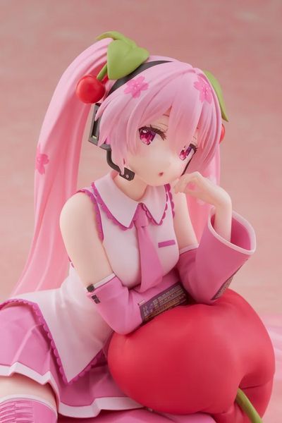 Фигурка Taito Вокалоид Сакура Хацунэ Мику Vocaloid Sakura Hatsune Miku Cherry Cushion Ver. 12 см T V SHM CC 12 2553549651 фото