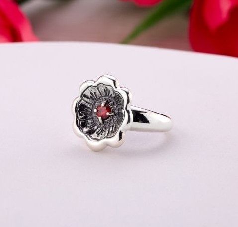 Кольцо серебряное цветок Калачик Granat 925 Zirkon 15.5 размер 267-S24-5176k фото