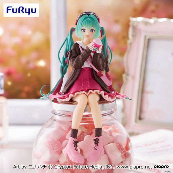 Фигурка FuRyu Noodle Вокалоид Хацунэ Мику Vocaloid Hatsune Miku 14 см F N V HM 14 F N V HM 14 фото