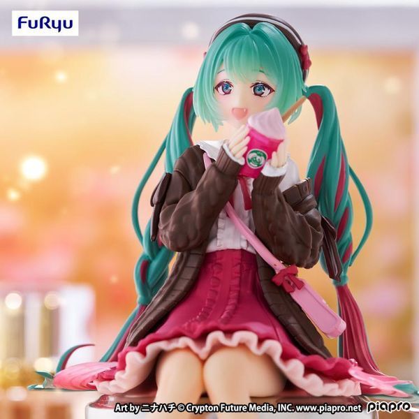 Фигурка FuRyu Noodle Вокалоид Хацунэ Мику Vocaloid Hatsune Miku 14 см F N V HM 14 F N V HM 14 фото
