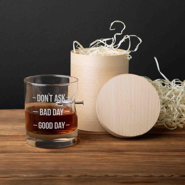 Стакан с гвоздем "Don`t ask. Bad day. Good day", англійська, Тубус зі шпону BD-PIN-10 фото
