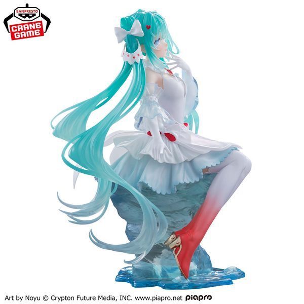 Фигурка Banpresto EVOLVE Clearluxe Хацунэ&nbsp;Мику Hatsune Miku&nbsp;18 см B HM EC 18 2950124792 фото