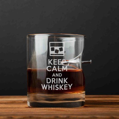Стакан с гвоздем "Keep calm and drink whiskey", английский, Тубус из шпона 2603895604 фото