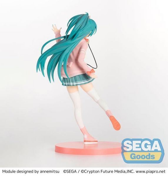 Фигурка Sega Вокалоид Хацунэ Мику Vocaloid Hatsune Miku 22 см S V HM R 22 2553549590 фото