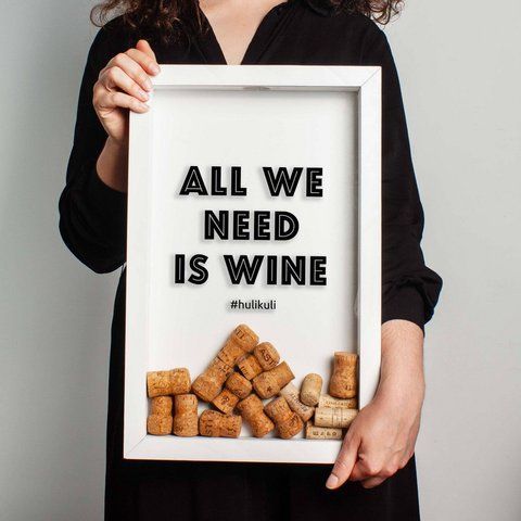 Рамка для винных пробок "All we need is wine", Білий, White, англійська HK-vin-03 фото