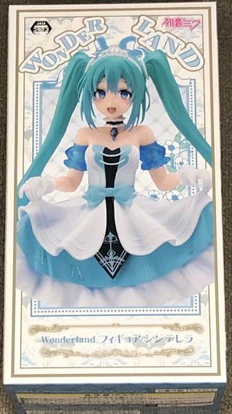 Фигурка Taito Вокалоид Хацунэ Мику Vocaloid Hatsune Miku Cinderella 18 см T V HM C 18 2463041724 фото