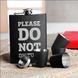 Набір чорна фляга з чарками "Please do not disturb", Дерев'яна подарункова коробка з гравіюванням 2603900707 фото 1