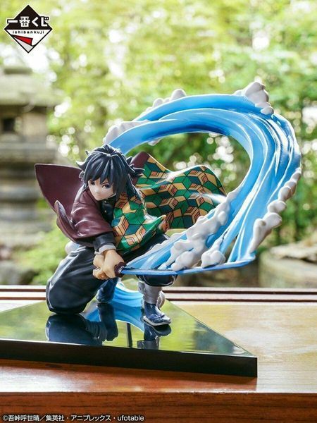 Фигурка Bandai Ichiban Kuji Last&nbsp;Клинок рассекающий демонов Demon Slayer Томиока Tomioka 18 см B IKL DS T BS IKL DS T фото