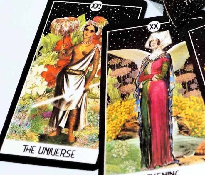 Карти Таро Інтуїтивне Таро Нічної Богини The Intuitive Night Goddess Tarot 2569389018 фото