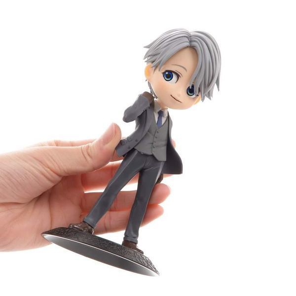 Фігурка Q Posket Віктор Нікіфоров Vikutoru Nikiforofu Юрі на льоду Yuri on Ice 15 см QP B YI QP B YI фото