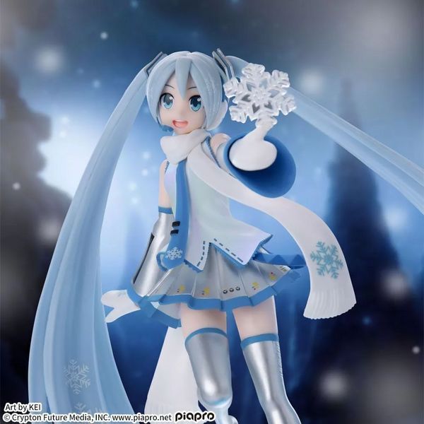 Фигурка Sega&nbsp;Мику Хацунэ Снежинка Hatsune Miku Project DIVA Future Tone 22.0 см WST VC 27.142 WST VC 27.142 фото