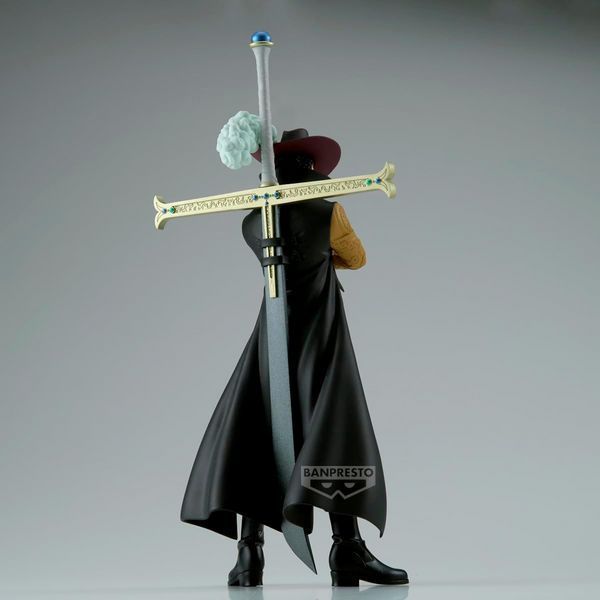 Фигурка Bandai Spirits Ван Пис Дракуль Михоук One Piece Dracule Mihawk 17 см BS OP DM 17 2565295130 фото
