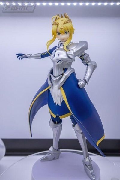 Фігурка Bandai Spirits Fate Saber Доля: Ніч сутички Сейбер 18 см B S S S 18 B S S S 18 фото