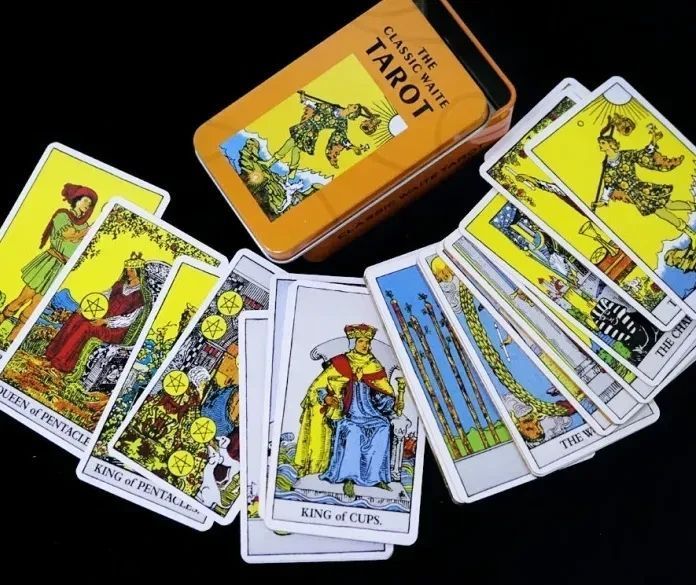 Карти Таро Райдера-Вейта Classic Waite Tarot у металевій коробці 2569389278 фото