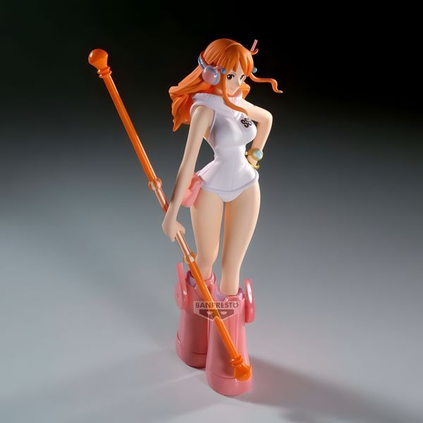 Фігурка Bandai Spirits Ван Піс Намі One Piece Nami Egghead Ver. 16 см BS OP NEV 16 2825782001 фото
