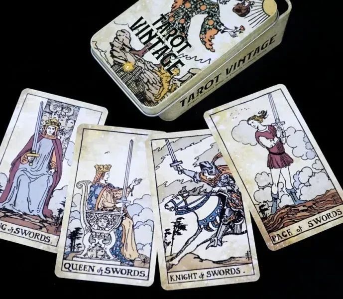 Карти Вінтажне Таро Вейта Tarot Vintage в металевій коробці 2569389283 фото