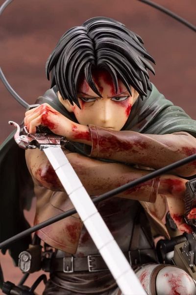 Фигурка Kotobukiya Levi Attack on Titan Леви Атака Титанов 17 см K L AOT 17 K L AOT 17 фото