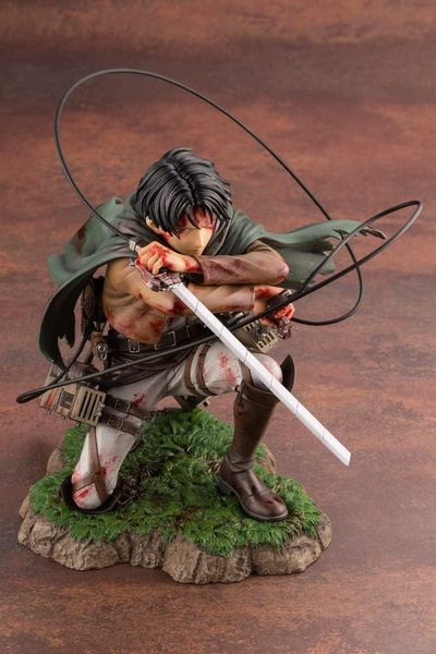 Фигурка Kotobukiya Levi Attack on Titan Леви Атака Титанов 17 см K L AOT 17 K L AOT 17 фото