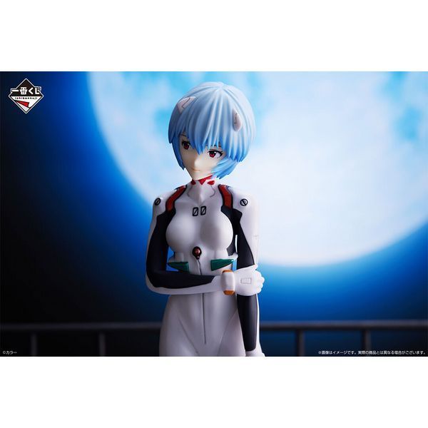 Фігурка Bandai Аянамі Рей Євангеліон Rei Ayanami Evangelion у чорному костюмі 21 см B EVA AR B 21 2851386392 фото