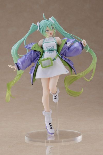 Фігурка Taito Vocaloid Hatsune Miku Sporty Вокалоїд Міку Хацуне Спортивна 18 см T V HM S 18 T V HM S 18 фото
