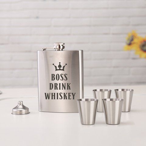 Набір фляга з рюмками "Boss drink whiskey", англійська, Дерев'яна подарункова коробка 2603936245 фото