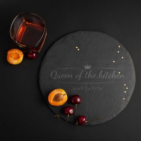 Піднос з сланцю "Queen of the kitchen" 24 см персоналізована, Чорний, Black, англійська BD-sl-05 фото
