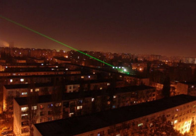 Дотягнись до зірки! Лазерна вказівка Lazer pointer 126 фото
