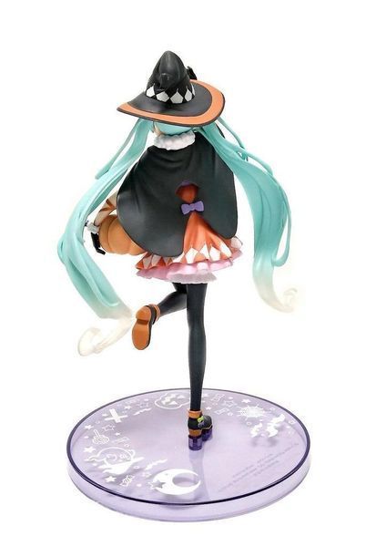 Фигурка Taito Хацунэ Мику Осень Хеллоуин Вокалоид Vocaloid Hatsune Miku&nbsp;Halloween 18&nbsp;см VC 27.107 VC 27.107 фото