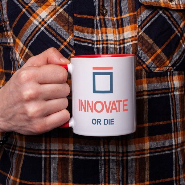 Чашка "Innovate or Die", англійська HM-1 фото