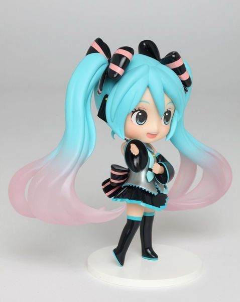 Фигурка Taito Хацунэ Мику&nbsp;Hatsune Miku&nbsp;Doll Crystal Hatsune Miku 14 см T V HMDC 14 2753392439 фото