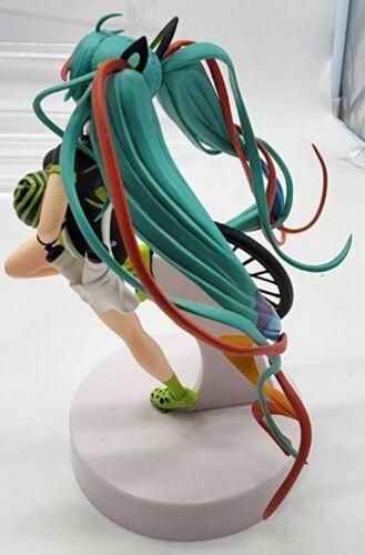 Фігурка Banpresto Хацуне Міку у велоформі Hatsune Miku Team Ukyo 19 см WST HM U2016 WST HM U2016 фото