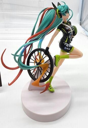Фігурка Banpresto Хацуне Міку у велоформі Hatsune Miku Team Ukyo 19 см WST HM U2016 WST HM U2016 фото