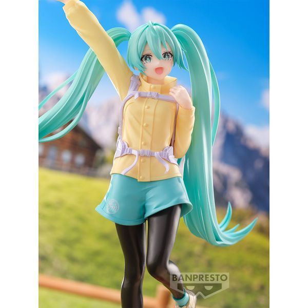 Фигурка Bandai Spirits Вокалоид Хацунэ Мику Vocaloid Hatsune Miku Holiday Memories 20 см BS V HM MC 20 BS V HM MC 20 фото