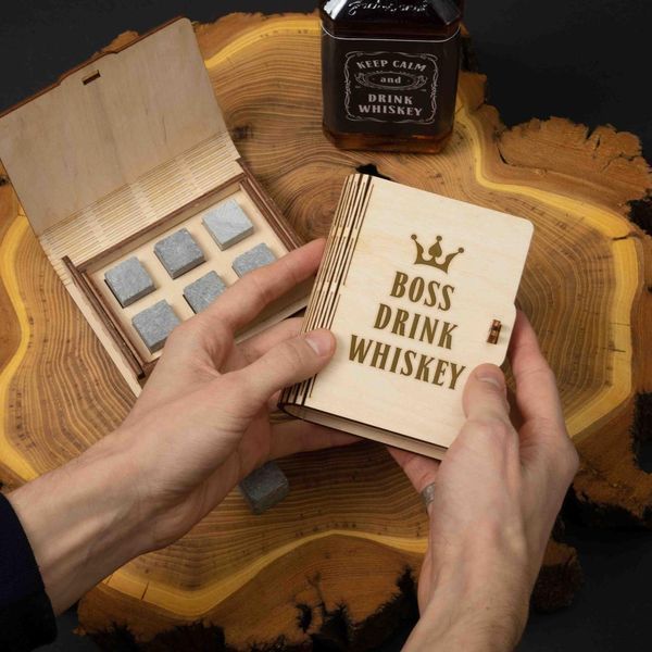 Камни для виски "Boss Drink Whiskey" 6 штук в подарочной коробке, англійська BD-WHROCKS-10 фото