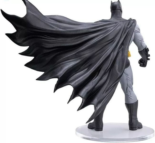 Фигурка Sega ДС Бэтмен DC Batman 17 см S DC B 17 S DC B 17 фото