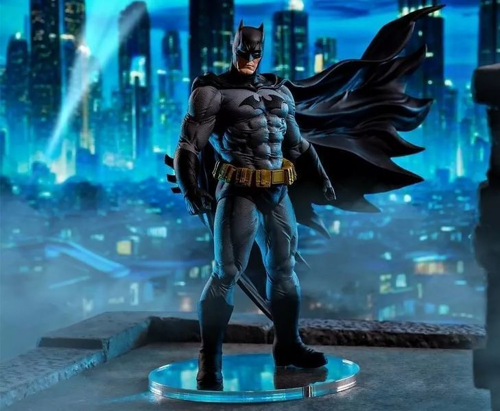 Фигурка Sega ДС Бэтмен DC Batman 17 см S DC B 17 S DC B 17 фото