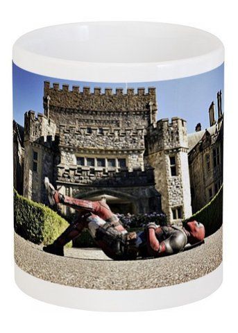 Кружка Дэдпул 2 на фоне школы мутантов Deadpool 02.59 2.59 фото
