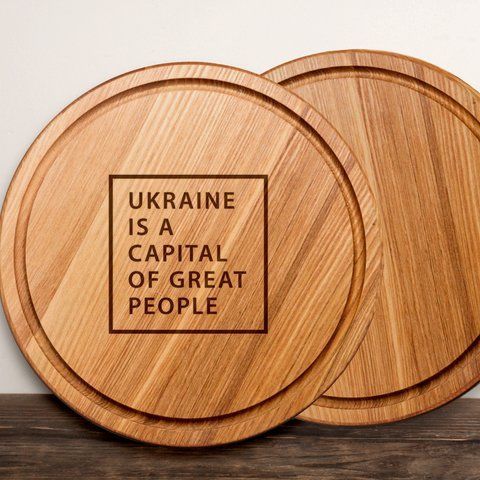 Доска для нарезки "Ukraine is a capital of great people", 35 см, английский 2603936283 фото