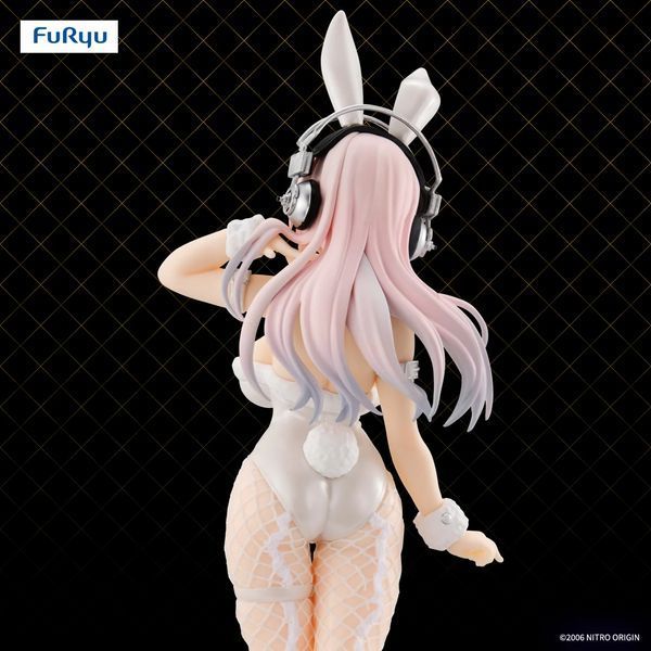 Фігурка FuRyu BiCute Bunnies Віртуальна співачка Супер Соніко Super Sonico 30 см F BB SS 30 F BB SS 30 фото