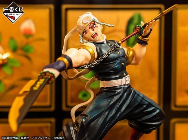 Фигурка Bandai Клинок рассекающий демонов Тенген Узуй Demon Slayer Uzui Tengen 15 см B DS UT 15 2521686319 фото