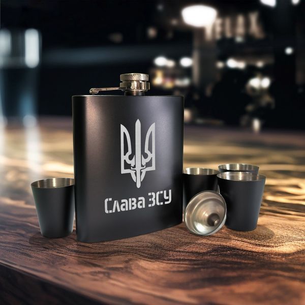 Набір чорна фляга з рюмками "Слава ЗСУ" у дерев'яній подарунковій коробці 2603903564 фото